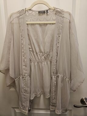 Apt. 9 Light Taupe Lace Trim Kimono Cardigan